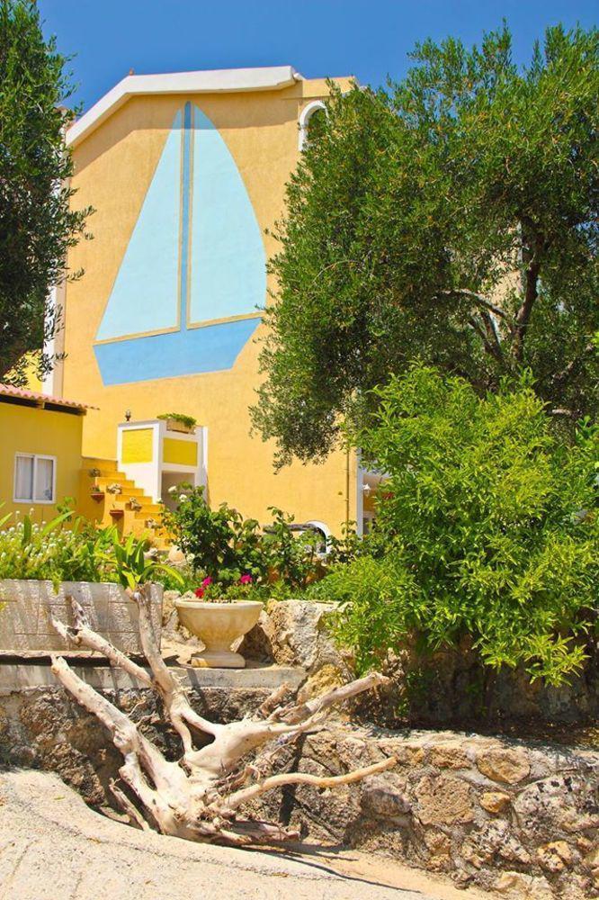Liostasi Retreat